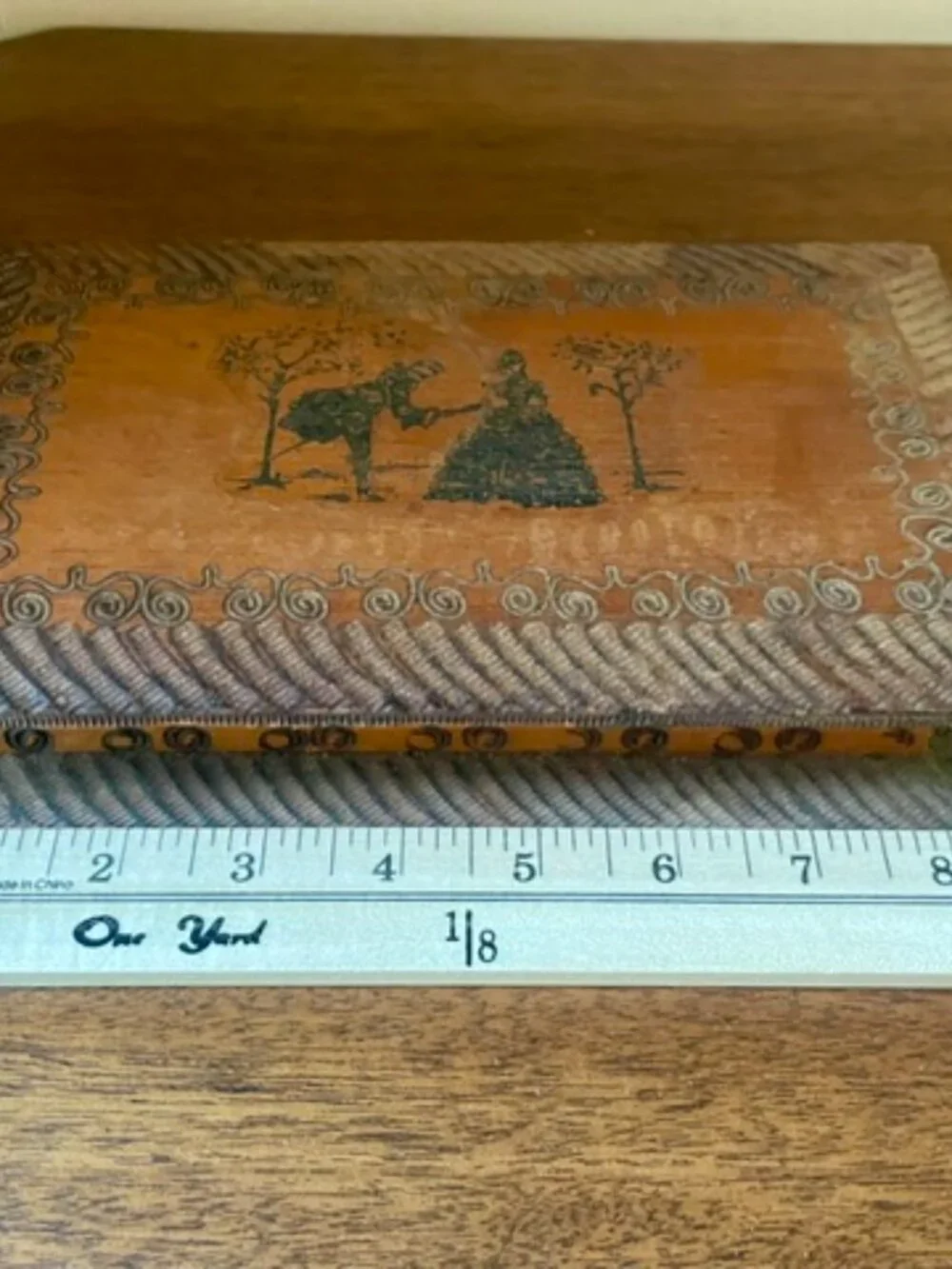Antique 1910 Primitive Wood Candy Box Courting Couple on Lid - Burned Sillhoute